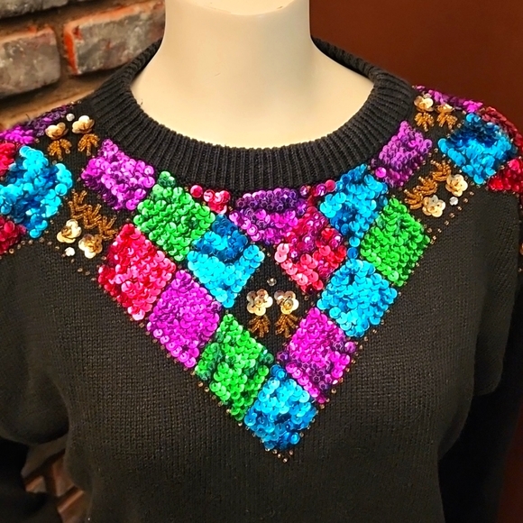 Jessica Steven's Crew Neck Sequins Long Sleeve Black Sweater Colorful - Picture 4 of 7